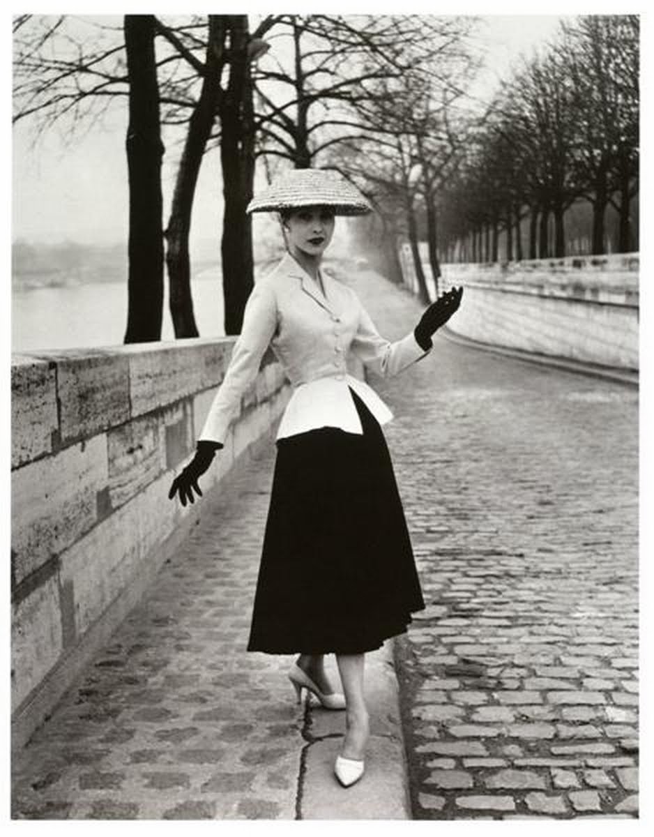 Mame- Fashion Dictionary: Christian Dior New Look 1946
